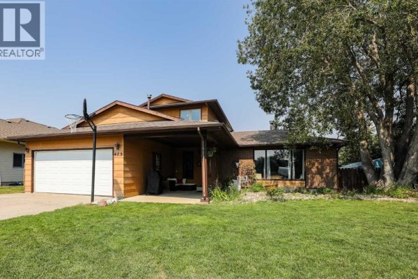 473 Pineridge Way, Pincher Creek
