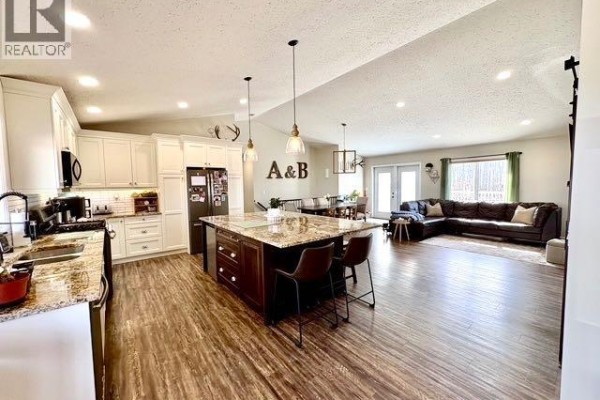 47312 Range Road 172, Rural Camrose County, AB, photo 2