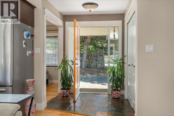 Recreation room - 4734 Vista View Cres, Nanaimo, BC V9V1N8 Photo 4