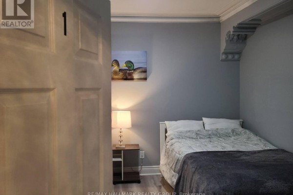 474 Somerset Street W, Ottawa, ON, photo 3