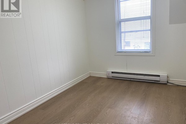 4744 Park Street, Niagara Falls, ON L2E2R1 Photo 5