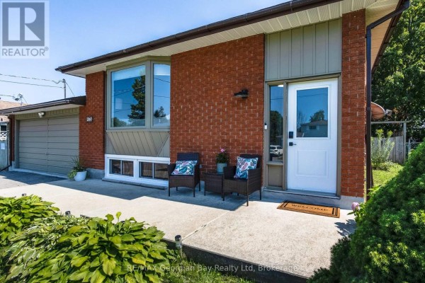 475 Athabaska Street, Tay, ON, photo 2