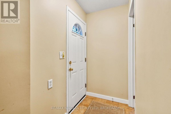 475 Butler Street, Niagara On The Lake, ON, photo 3