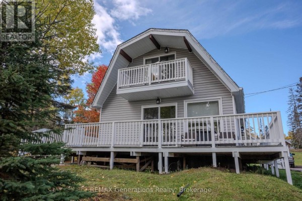 475 Hazelwood Drive, Thunder Bay