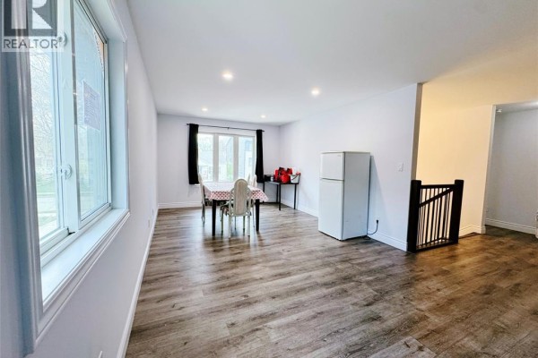 3pc Ensuite bath - 475 Josephine Unit# Upper, Windsor, ON N9B2K9 Photo 3