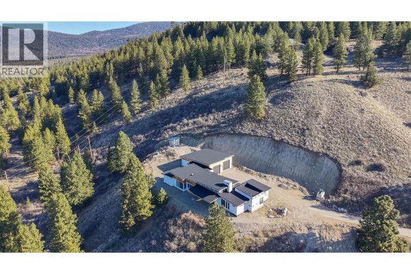 475 Sasquatch Trail, Osoyoos, BC, photo 2