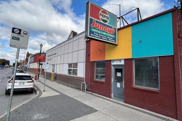 475 Selkirk Avenue, Winnipeg
