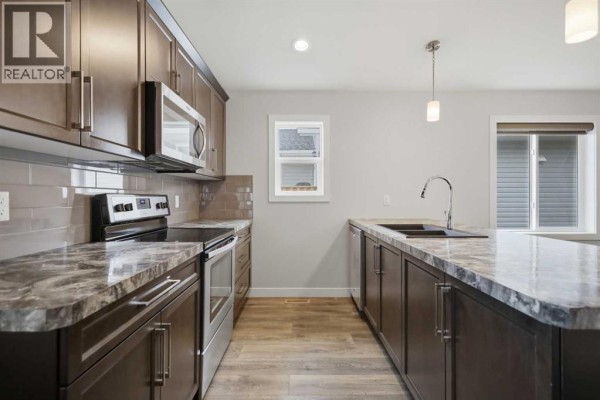 4pc Bathroom - 4754 Aspen Lakes Boulevard, Blackfalds, AB T4M0M9 Photo 5