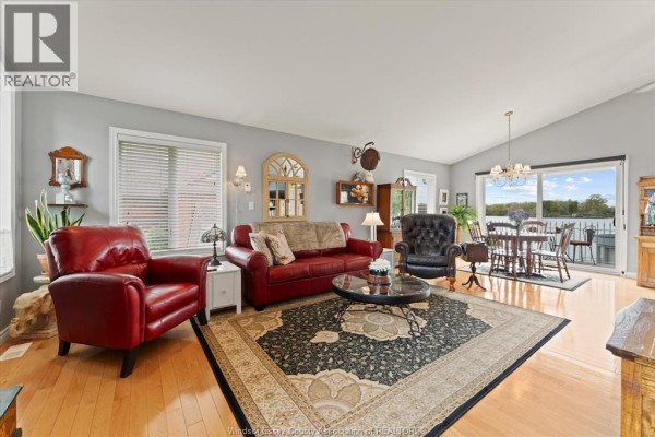 3pc Ensuite bath - 476 Dalhousie Street, Amherstburg, ON N9V1X3 Photo 4