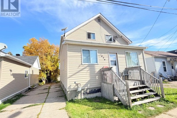 476 Laurier Avenue, Iroquois Falls