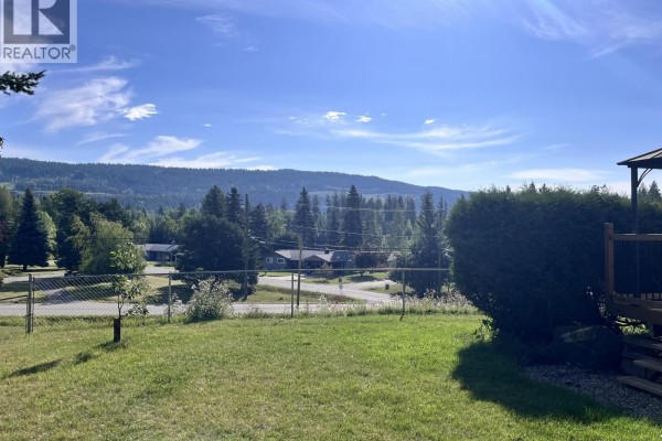 Foyer - 476 Thompson Road, Quesnel, BC V2J5B5 Photo 4
