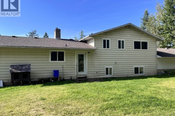 Primary Bedroom - 476 Thompson Road, Quesnel, BC V2J5B5 Photo 5