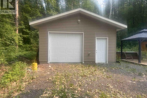4760 Second Lin W, Prince Township, ON, photo 2