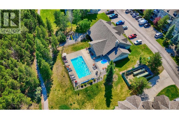 Foyer - 4765 Forsters Landing Road Unit# 314, Radium Hot Springs, BC V0A1M0 Photo 3