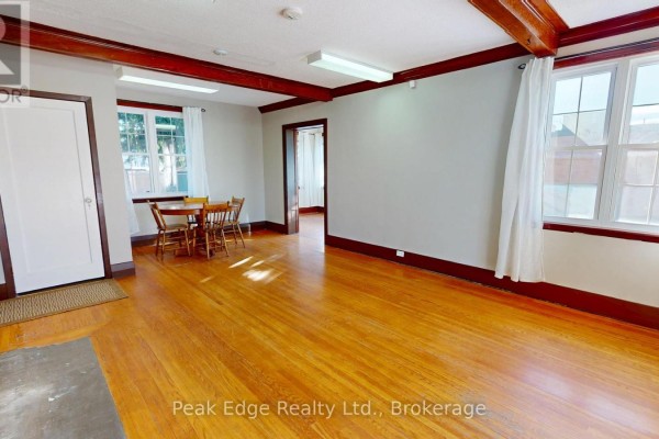 477 12th Avenue, Hanover, ON N4N2V1 Photo 5