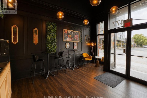 477 Bank Street, Ottawa, ON, photo 3