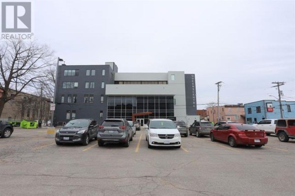 477 Queen St E # 202, Sault Ste  Marie, ON P6A1Z5 Photo 4