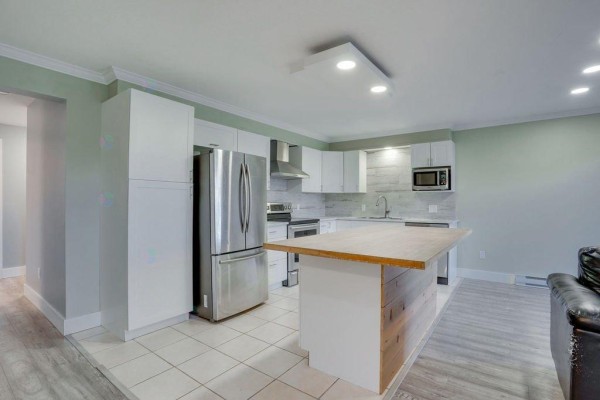 Dining room - 477 Rue De Cannes, Gatineau, QC J8V4E6 Photo 3