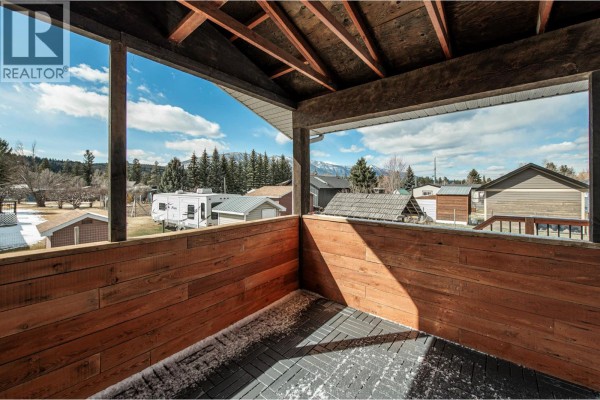 4771 Baillie Grohman Avenue, Canal Flats, BC, photo 3