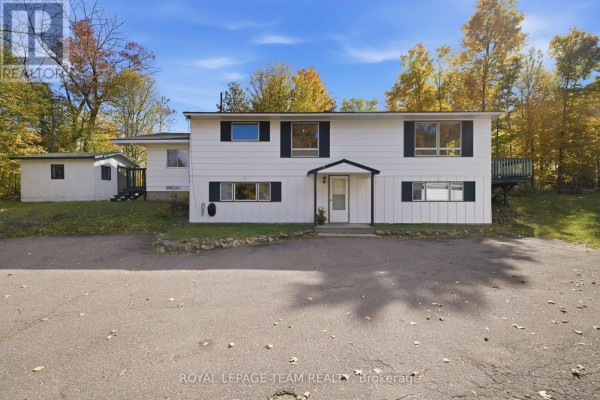 Laundry room - 4775 Calabogie Road, Greater Madawaska, ON K0J1H0 Photo 3