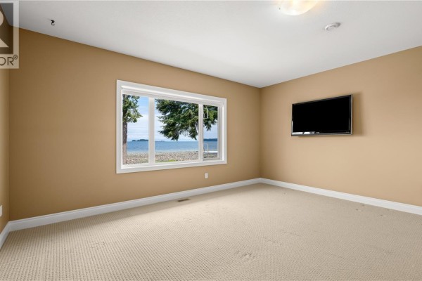 4778 Kilmarnock Dr, Courtenay, BC, photo 3