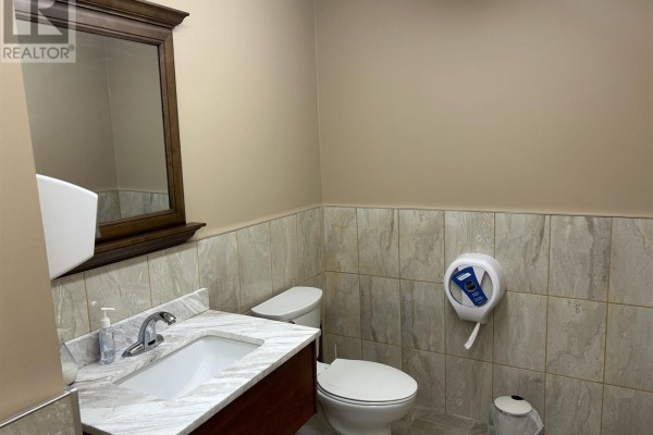 478 Queen St, Sault Ste  Marie, ON, photo 2