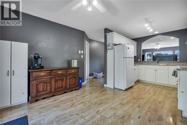 Bedroom - 4780 Fairbrook Cres, Nanaimo, BC V9T6M6 Photo 4