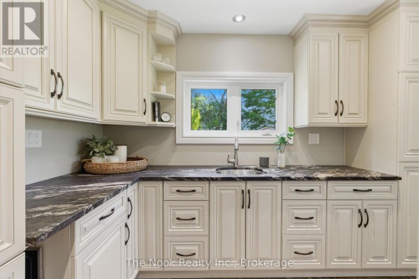 4780 Westney Road, Pickering, ON, photo 3