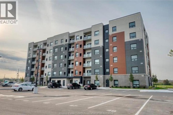 4pc Ensuite bath - 4785 Walker Road Unit# 408, Windsor, ON N9G0E3 Photo 2