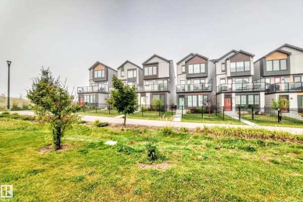 479 39 St Sw Sw, Edmonton, AB, photo 2