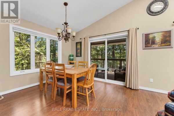 Dining room - 479 East Clear Bay Road, Trent Lakes, ON K0M2A0 Photo 4