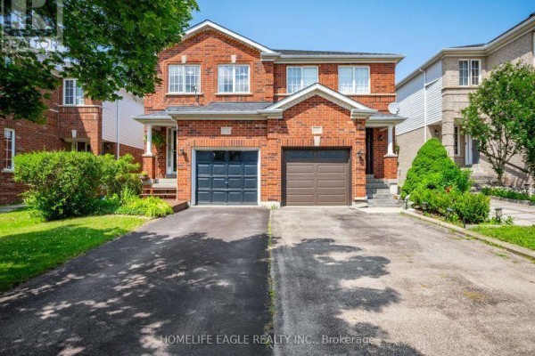 Bedroom 3 - 479 Heddle Crescent, Newmarket, ON L3X2J4 Photo 3