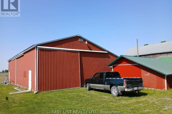 4792 Langbank Line, Dawn Euphemia, ON, photo 3