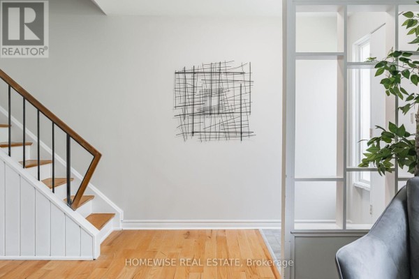 48 - 1400 Winding Trail, Mississauga, ON L4X1W9 Photo 2