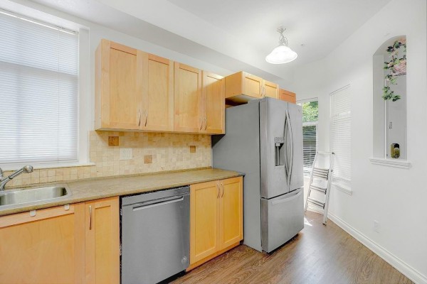 48 11860 River Road, Surrey, BC V3V2V7 Photo 4