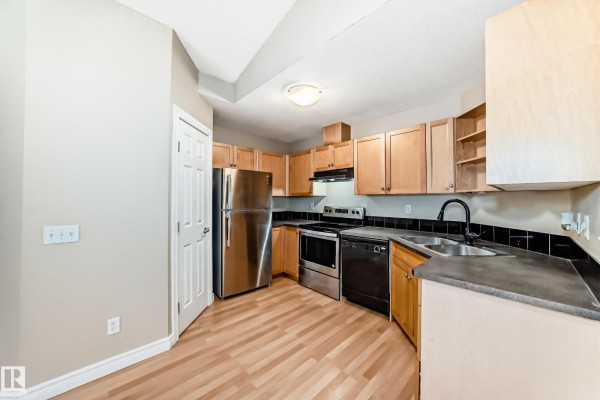 Primary Bedroom - #48 150 Edwards Dr Sw, Edmonton, AB T6X1M4 Photo 4