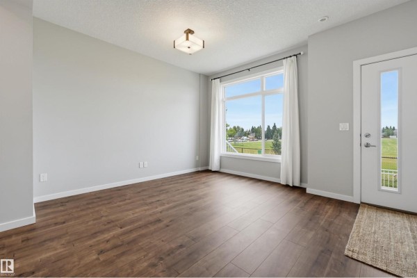 Primary Bedroom - #48 215 Saddleback Rd Nw, Edmonton, AB T6J5T6 Photo 4