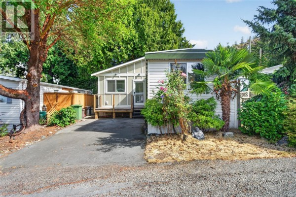 48 2587 Selwyn Rd, Langford, BC, photo 2
