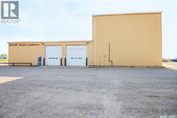 48 39 Highway, Estevan, SK S4A2A5 Photo 3