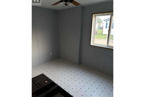 Bedroom 2 - 48 7414 Forest Lawn Street, Fort St  John, BC V1J8B7 Photo 4