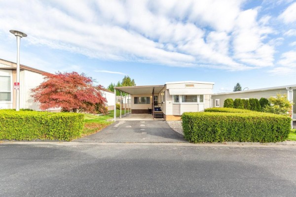 48 8254 134 Street, Surrey, BC V3W6M2 Photo 3