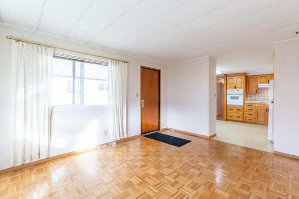 48 8254 134 Street, Surrey, BC V3W6M2 Photo 5
