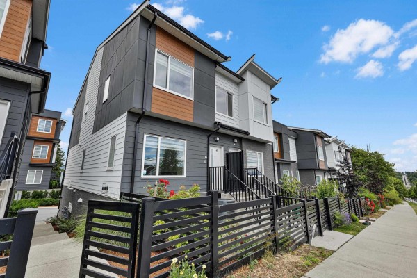 48 9652 162a Street, Surrey, BC V4N2E4 Photo 2