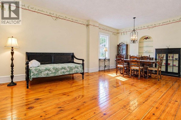 Recreation room - 48 Albion Street, Brantford, ON N3T3M3 Photo 5