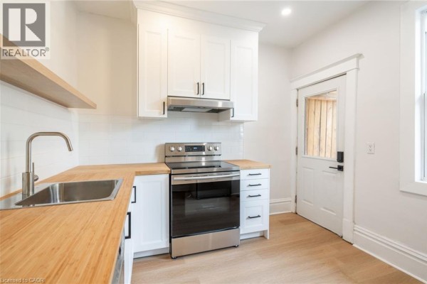 Apartment for rent at 48 Burris Street Unit# 1, Hamilton, ON - MLS® fdYwfd