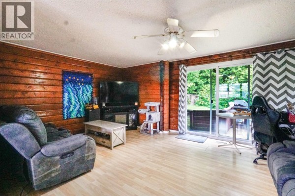 Living room - 48 Capilano Street, Kitimat, BC V8C1X8 Photo 4