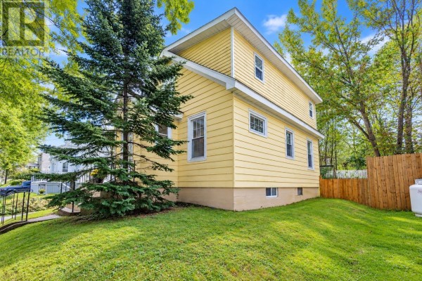 Bedroom - 48 Champlain Avenue, Sydney, NS B1P2A9 Photo 4