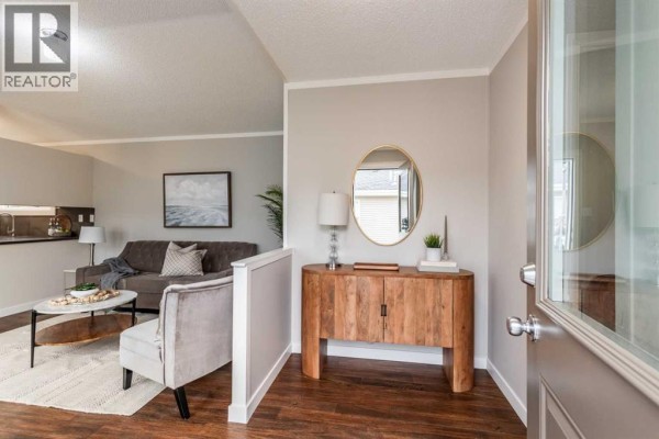 4pc Bathroom - 48 Chartwell Place Se, Medicine Hat, AB T1B0E4 Photo 4