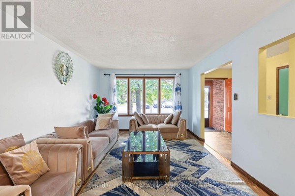 48 Corinth Court, London East, ON N5Y5A8 Photo 4
