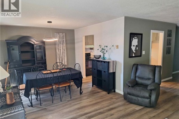 Family room - 48 Crestlynn Crescent, Simcoe, ON N3Y4X3 Photo 4